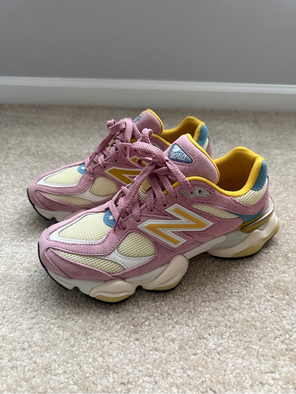 New Balance Pink, Yellow and Blue Running Sneakers Women’s Size 7